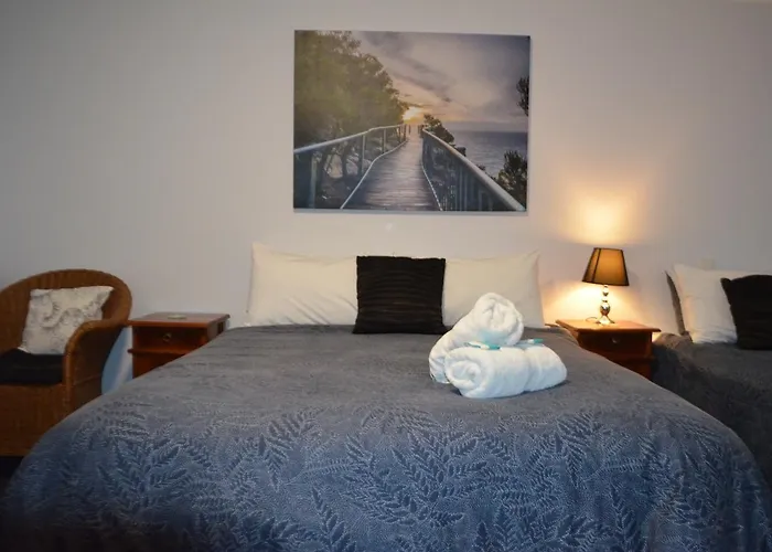 Harbourside Motel